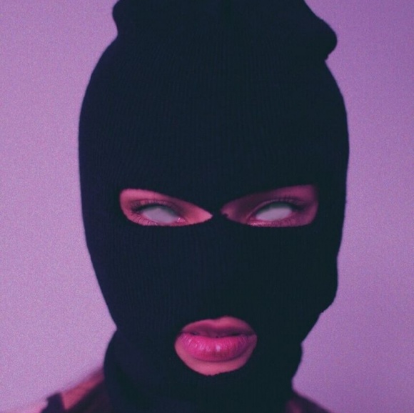 Meet your Posher, Nalliyah - Picture 1 of 1